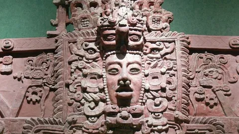 巴西世预赛南美区10轮战秘鲁2-0完胜，里贝罗破纪录内马尔送助攻